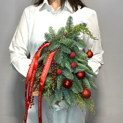 «Хвойное заклинание» композиция с елью Нобилис на Новый год