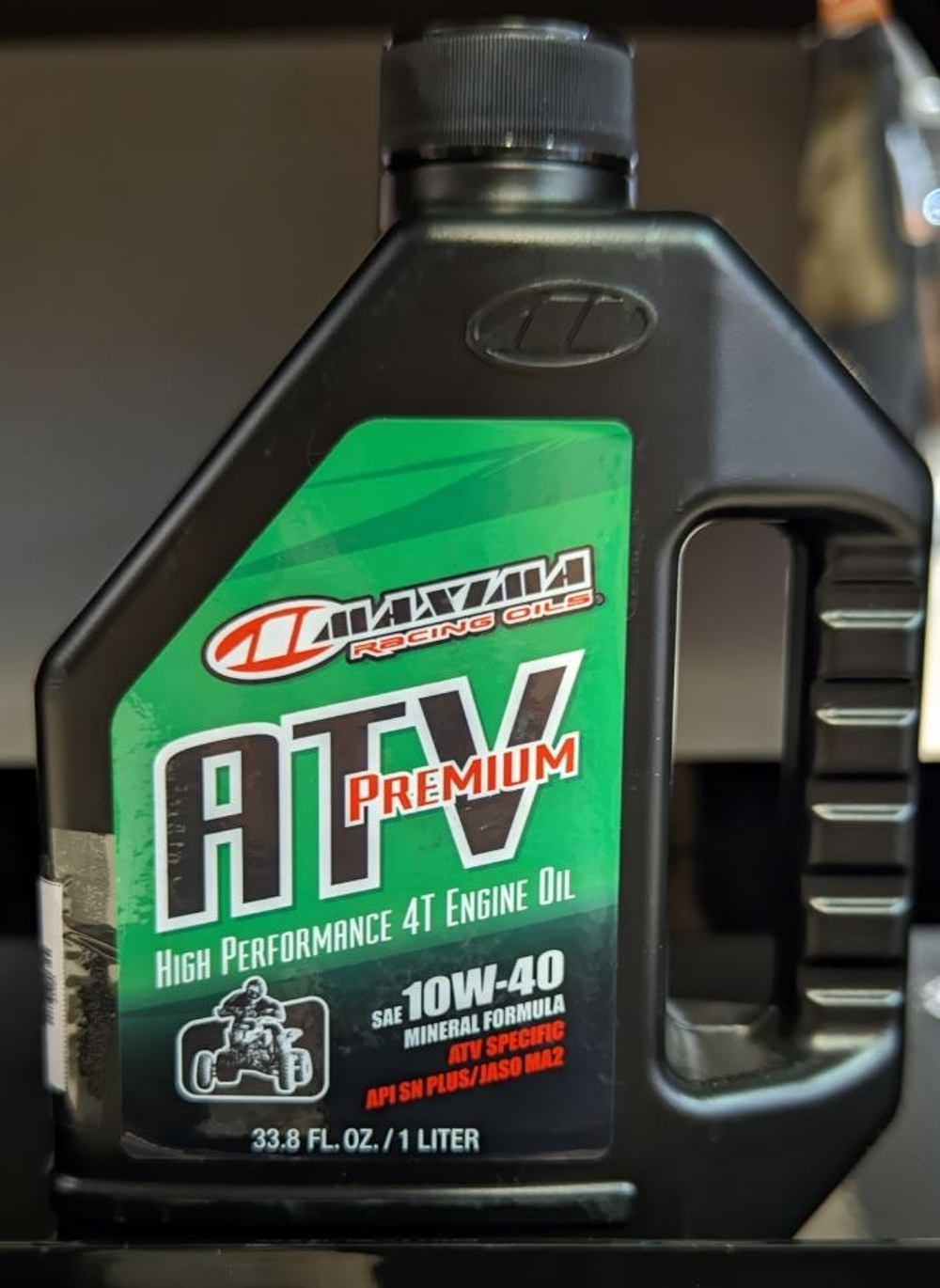 Масло Maxima Racing Oils ATV Premium 4T, 10w40 (минеральное для квадроциклов)