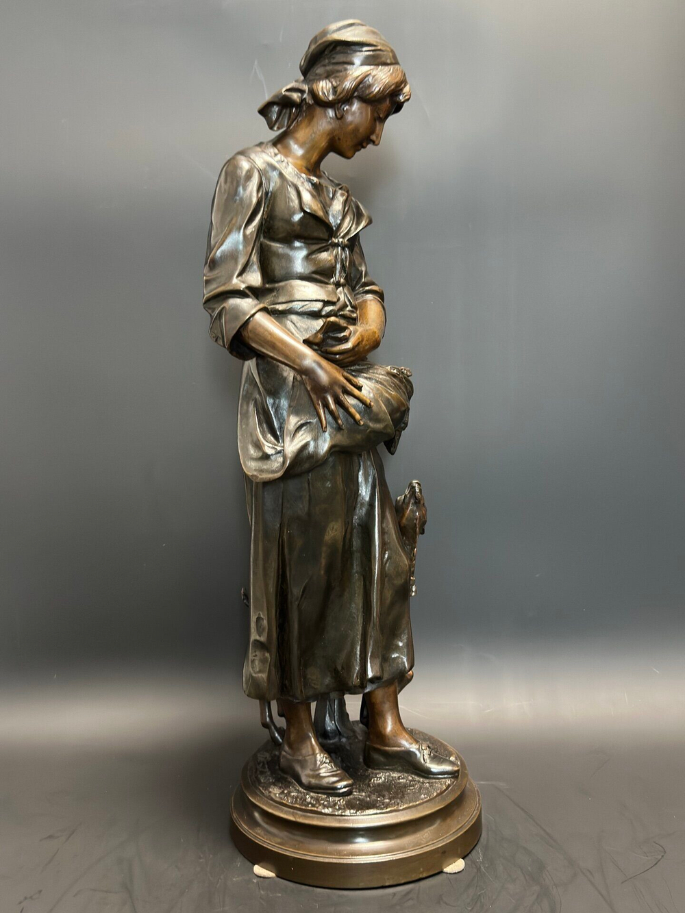 Скульптура — Возвращение с полей