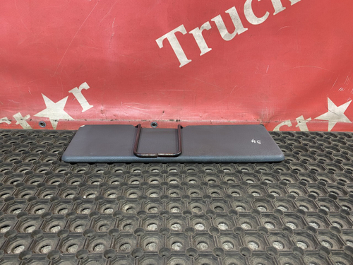 Козырек солнцезащитный