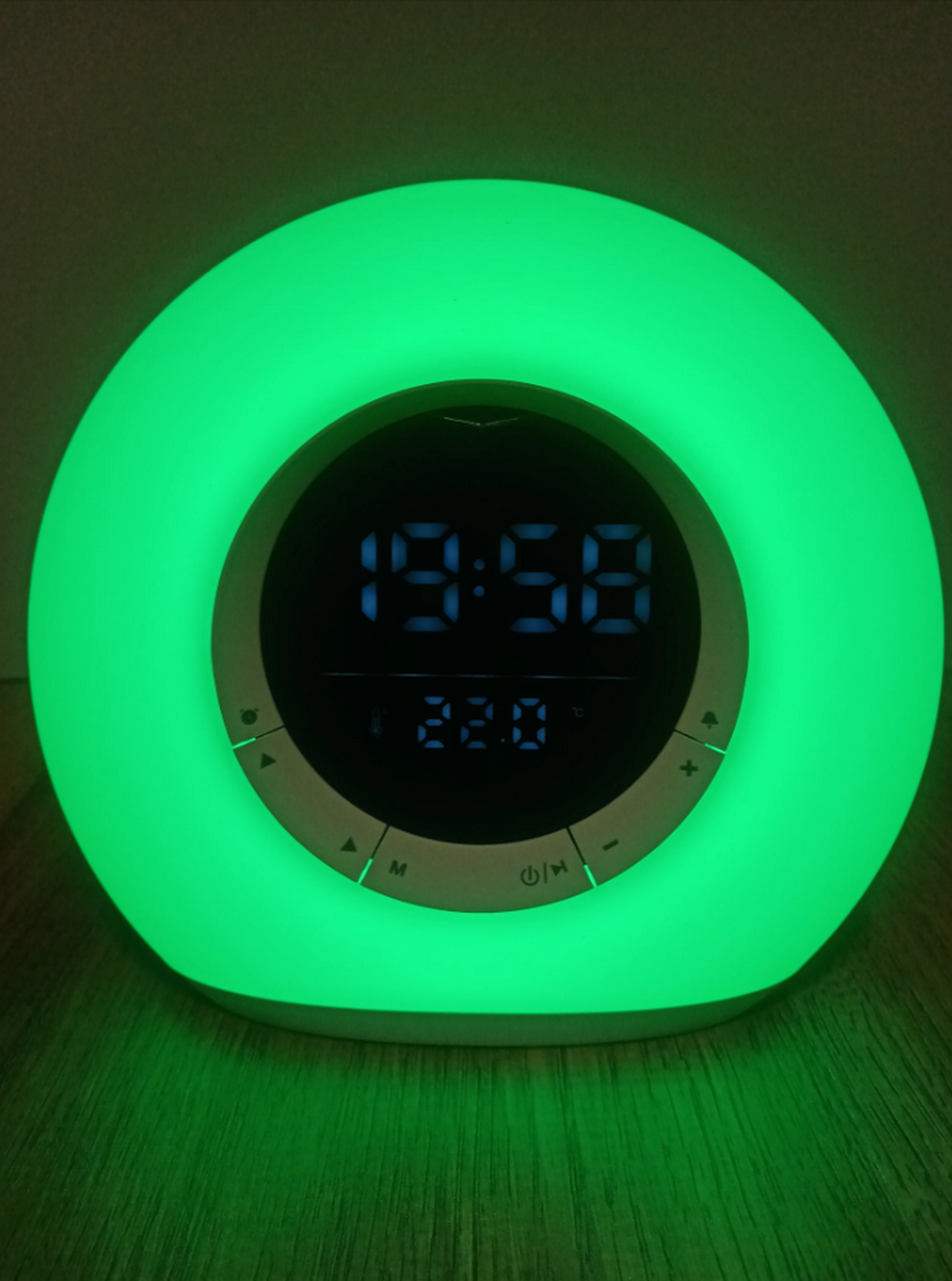 Беспроводная колонка-Часы+C" Master SoundStar P11MSS