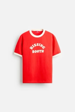 ZARA Х HARRY LAMBERT ФУТБОЛКА С КОНТРАСТНОЙ НАДПИСЬЮ, КРАСНЫЙ