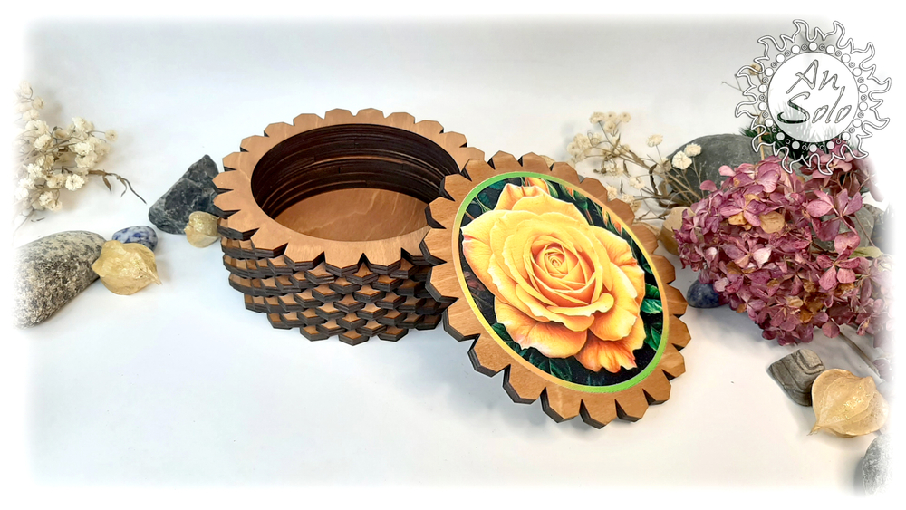 Большая деревянная шкатулка "Желтая роза"