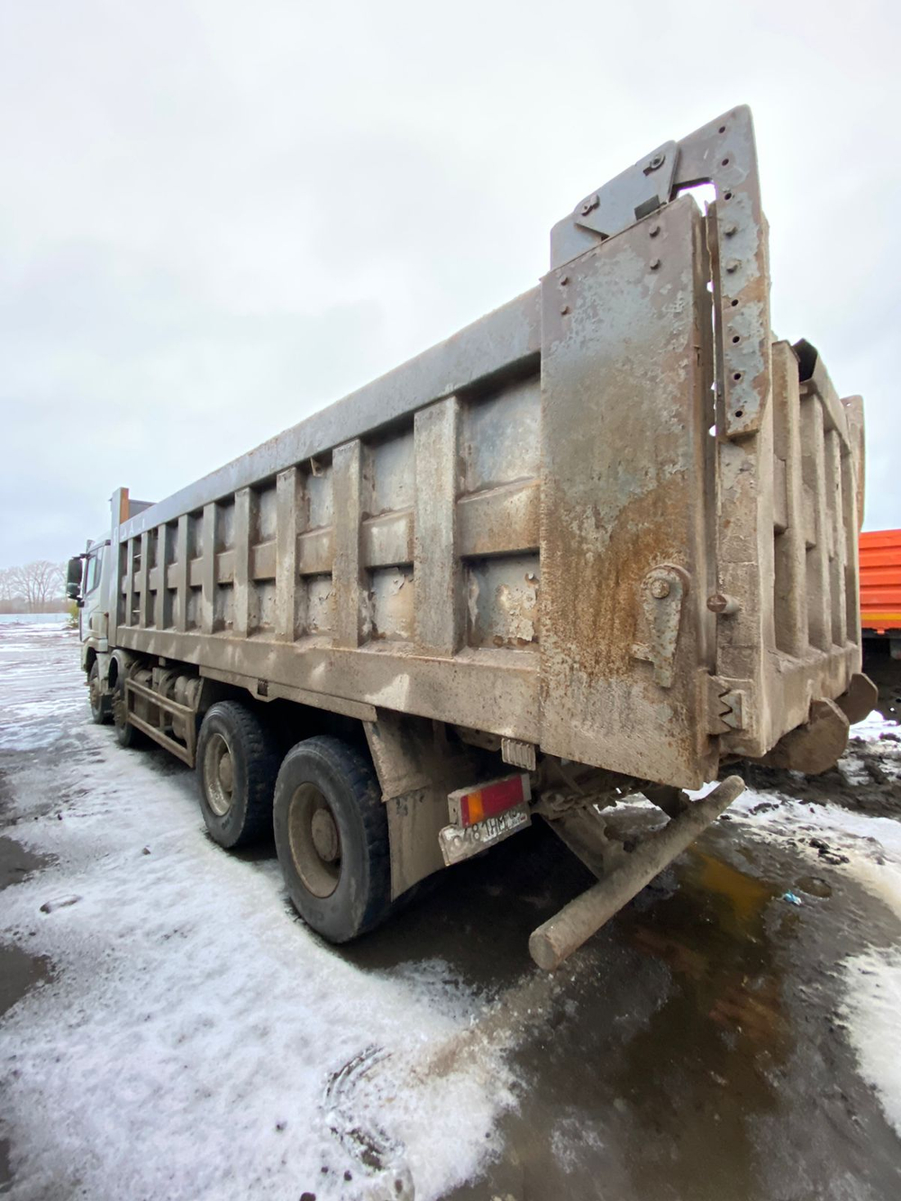 Shacman (Shaanxi) SX* 8x4 Самосвал SX331863366 (Дизельный, 12,5 л, 544 л.с., МТ)