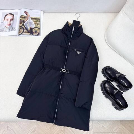 Пуховик Prada