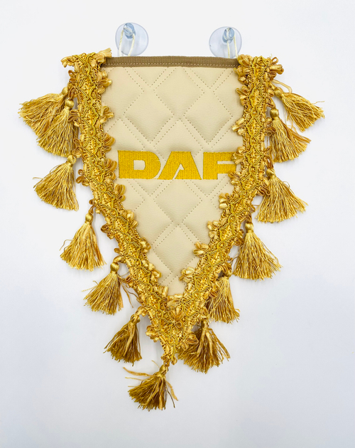 Вымпел треугольный Daf (экокожа, бежевый с золотой вышивкой)