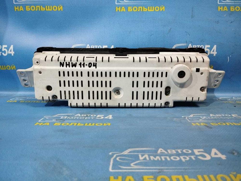 Щиток приборов TOYOTA PRIUS 2002