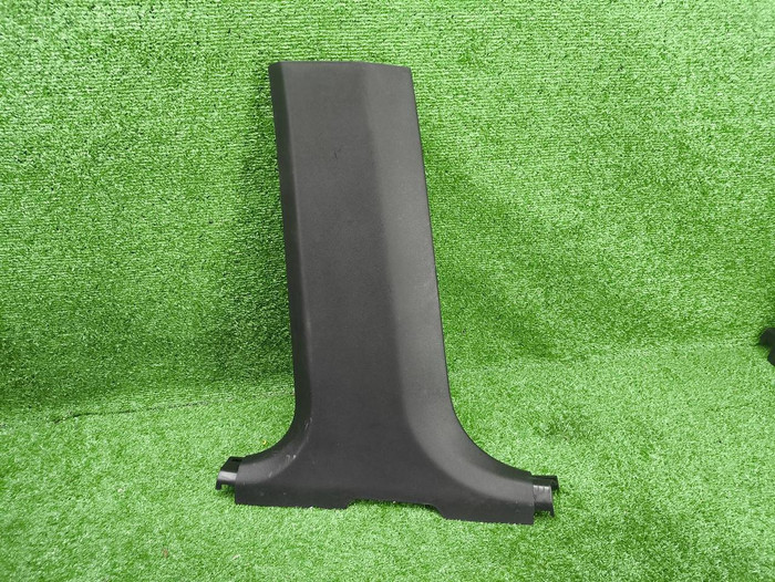 Накладка стойки левая Omoda C5 (2022-н.в.)