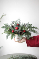 Новогодняя композиция в крафтовом стаканчике № 8