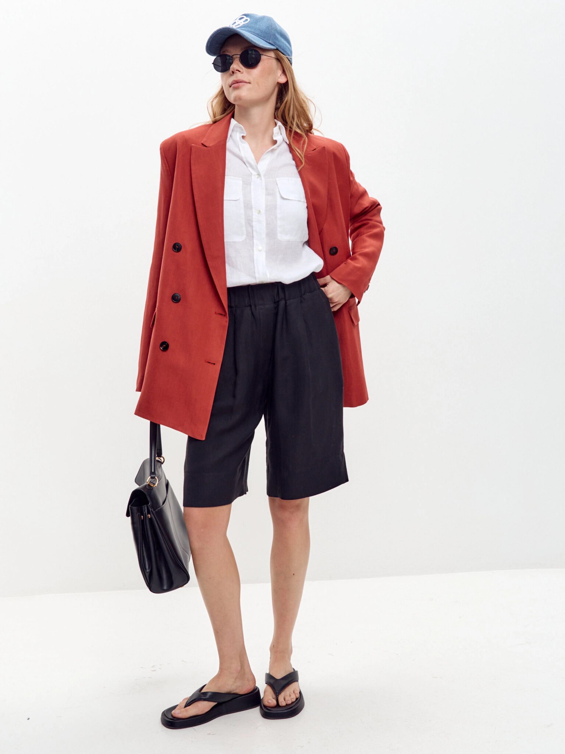 Льняные шорты