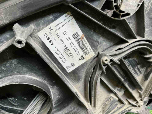 Битая Фара левая Porsche Cayenne 3 (2017-2023) LED