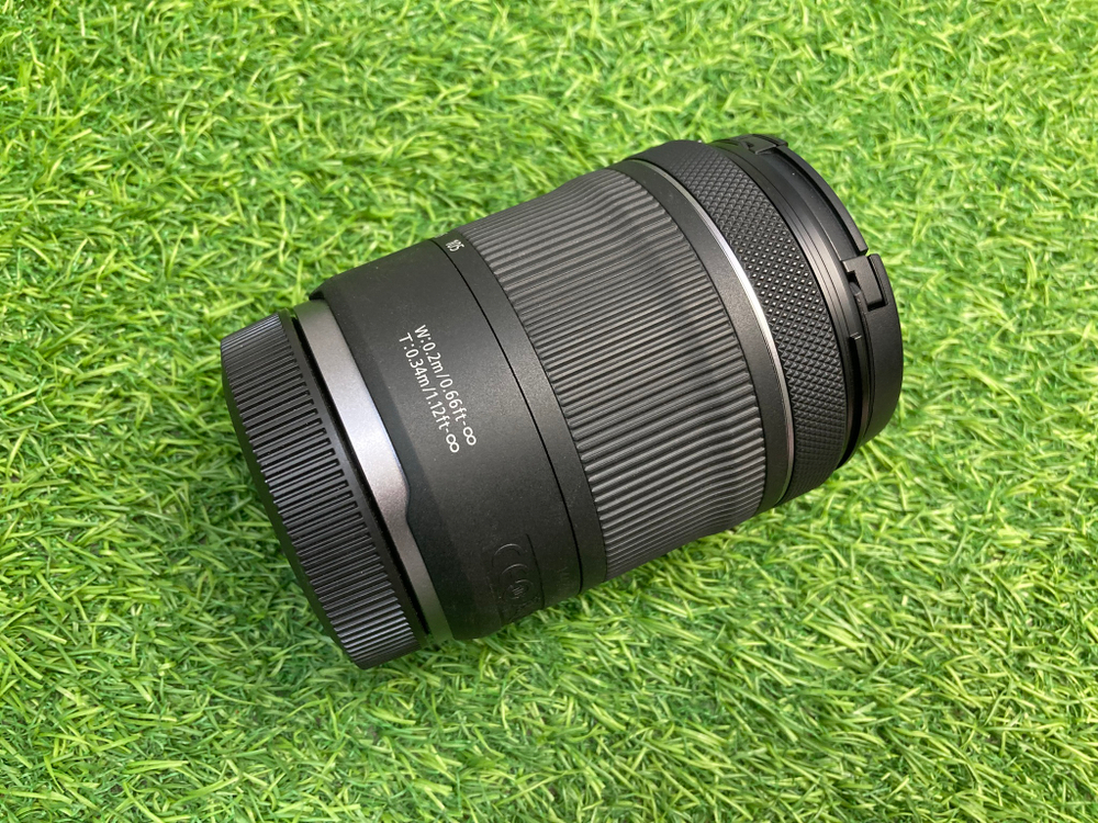 Canon RF 24-105mm 4-7.1 IS STM