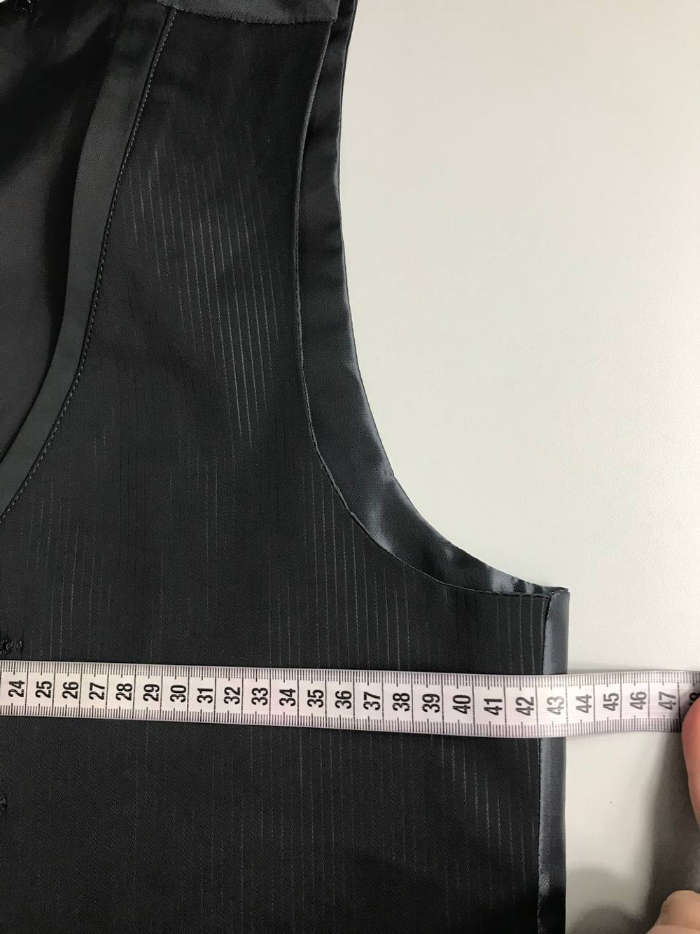 Жилетка Vincent классическая, визуально на 44 размер