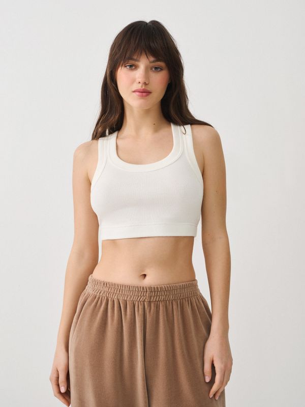 Топ укороченный 