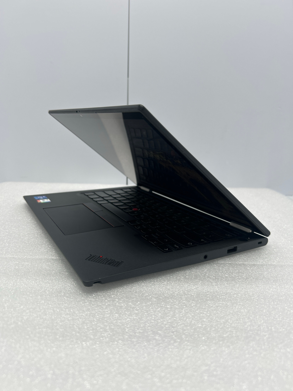 Ноутбук Lenovo ThinkPad X13 Gen 2 (20W8002RUS) 13.3"/Intel Core i5 1135G7/RAM 16GB/SSD 256GB/Intel Iris Xe Graphics/1920*1200/IPS/Windows 11/Подсветка кл-ры: LED/Чёрный. Состояние: C1