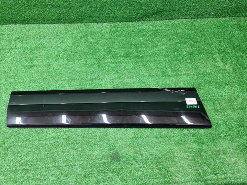 Накладка двери левая Range Rover Velar (2017-н.в.)