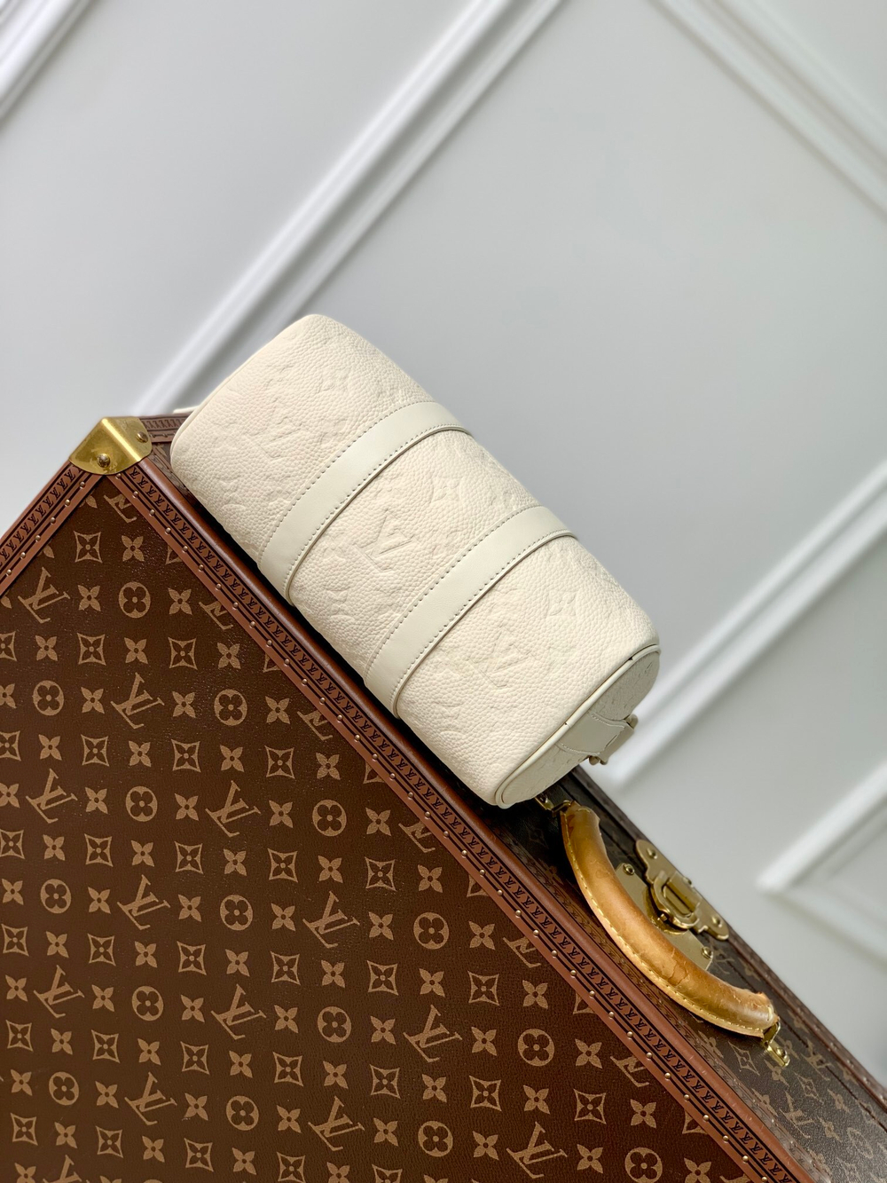 Louis Vuitton Keepall 25
