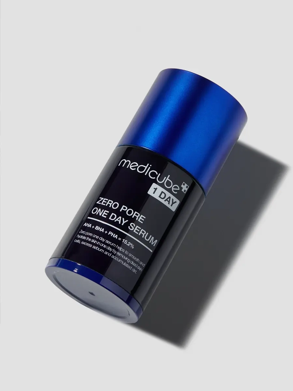 Medicube Сыворотка с 15.2% комплекса кислот для сужения пор Zero Pore One Day Serum 30 мл