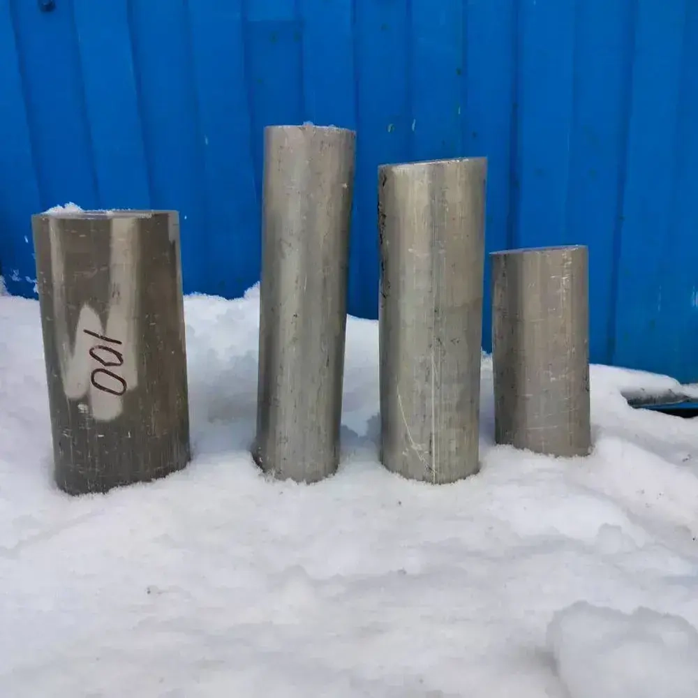 Алюминиевый пруток круг Марки Д16T. Диаметр 30 мм. Длина 50 мм.