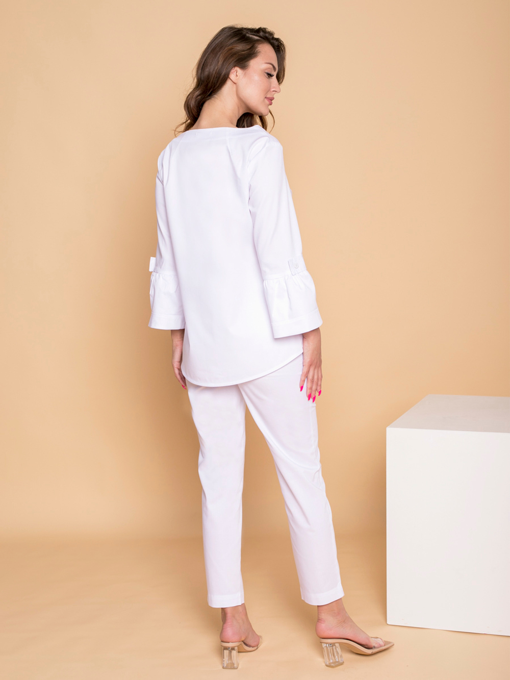 Модная медицинская блуза Бл-349 для женщин ткань Либерти люкс цвет белый