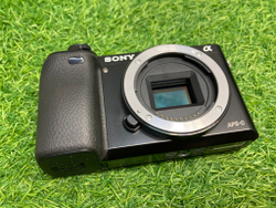 Sony A6000 kit E PZ 16-50mm 3.5-5.6 OSS 640 кадров