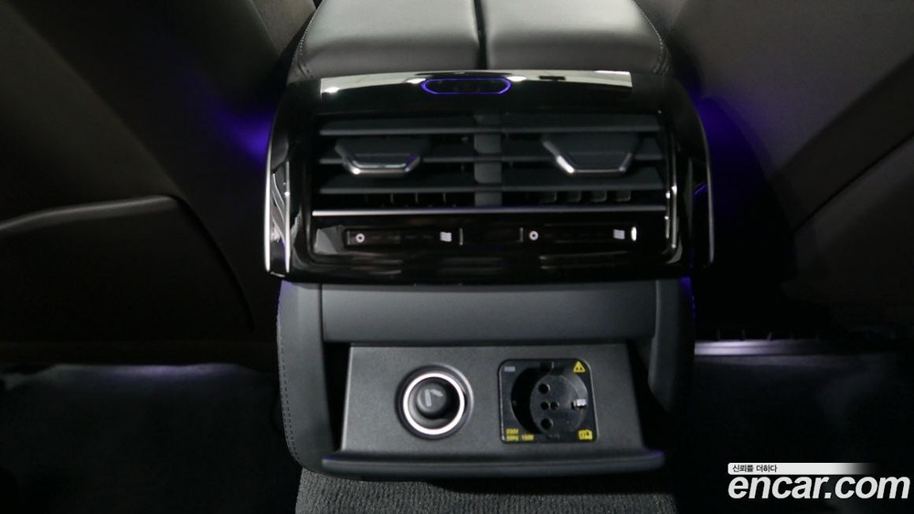Audi A8 (D5) 55 TFSI Quattro Premium LWB (12.2022)