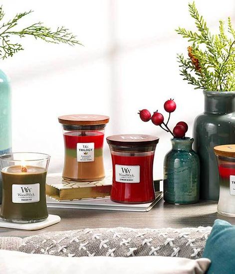 Ретрит в лесу, ароматическая свеча, WoodWick