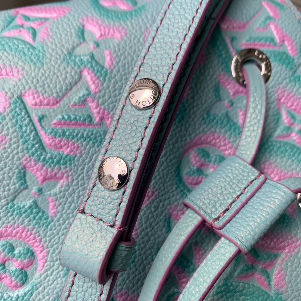 Louis Vuitton NeoNoe BB