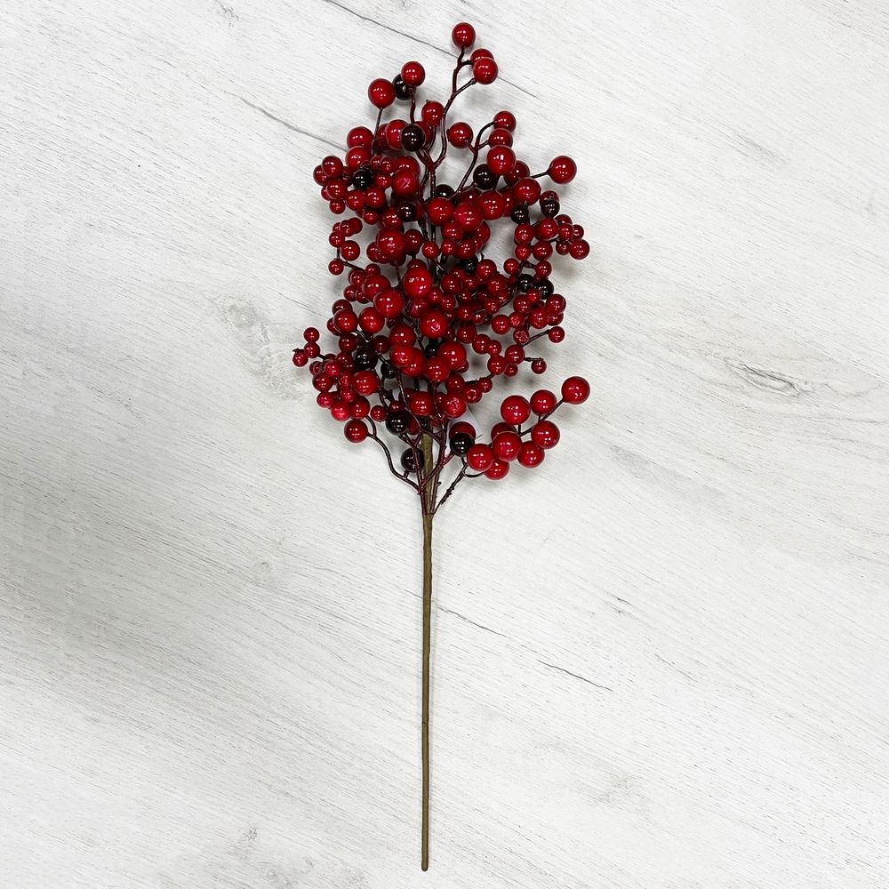 Венок из белых ягод 45см ChristmasDeLuxe заснеженный