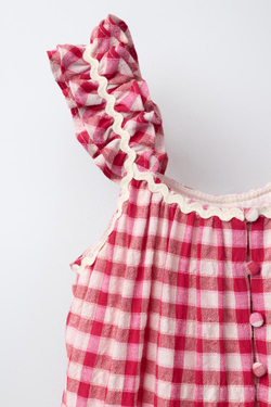 ZARA КОРОТКИЙ КОМБИНЕЗОН В КЛЕТКУ С ВОЛНИСТЫМ КРАЕМ, РОЗОВЫЙ/БЕЛЫЙ