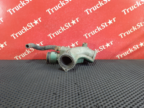 Патрубок системы охлаждения