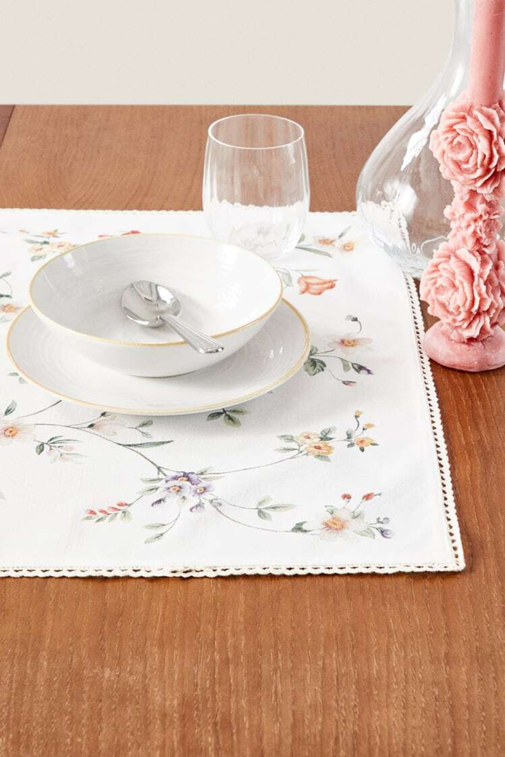 ZARA HOME ХЛОПКОВАЯ САЛФЕТКА С КРУЖЕВНОЙ ОТДЕЛКОЙ, ЗЕЛЕНЫЙ