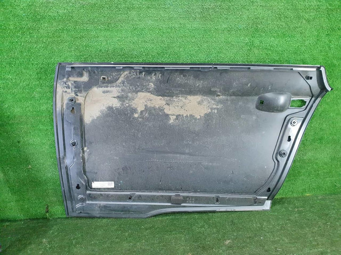 Накладка двери правая BMW I3 (2013-2022)