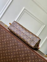 Louis Vuitton CarryAll East West