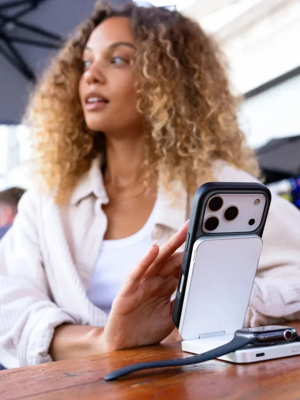 Внешний аккумулятор-док станция uBear MagSafe 3 в 1 Cruise 8000 mAh