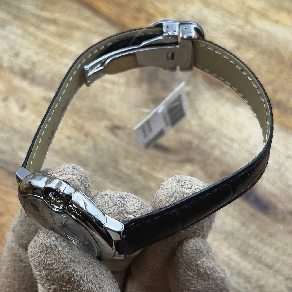 Часы Cartier