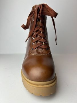 Ботинки женские