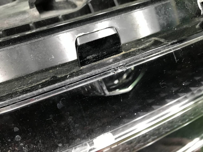 Фара правая Genesis G90 (2018-2022) LED