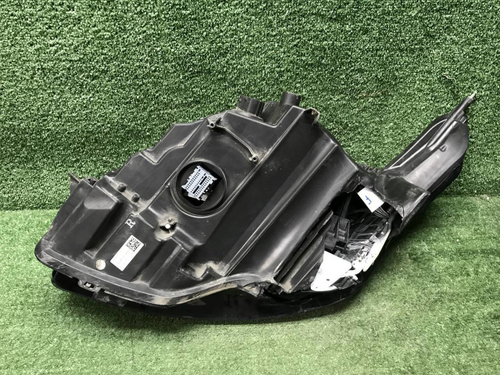 Битая Фара правая RR Vogue 4 L405 17-22 Matrix LED