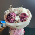 Букет "Дуэт" одноголовая хризантема с сухоцветами