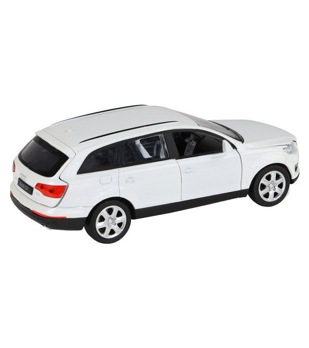 Машина "АВТОПАНОРАМА" Audi Q7, белый, 1/32, свет, звук, инерция, в/к 17,5*13,5*9 см