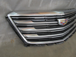Решетка радиатора Cadillac XT5 16-21 Б/У  84107964