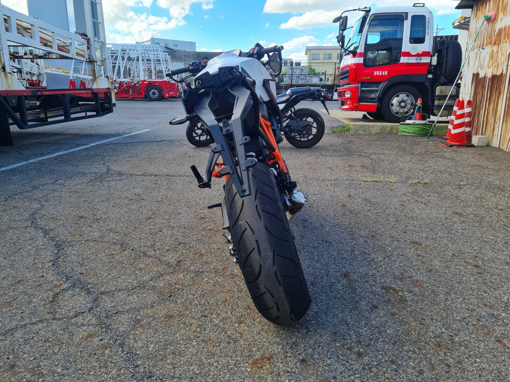 KTM 1290 Super Duke R 038356