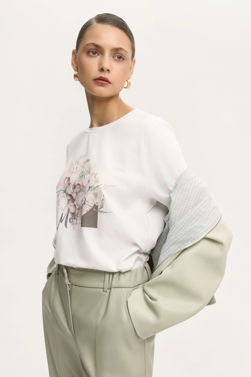 Футболка 20-05-141 Alexander Bogdanov