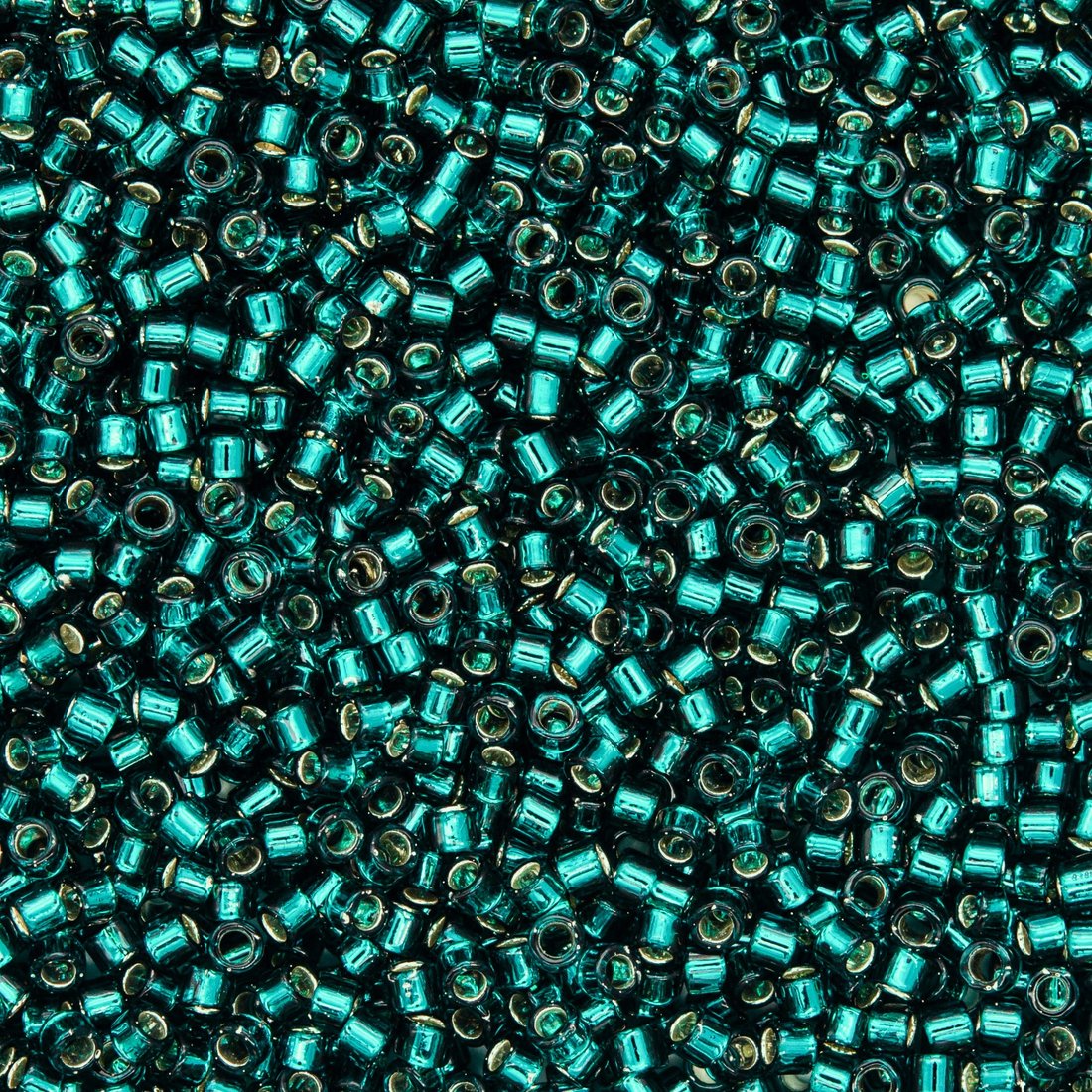 Японский бисер TOHO Treasure (№27BD), с внутренним серебрением, прозрачный