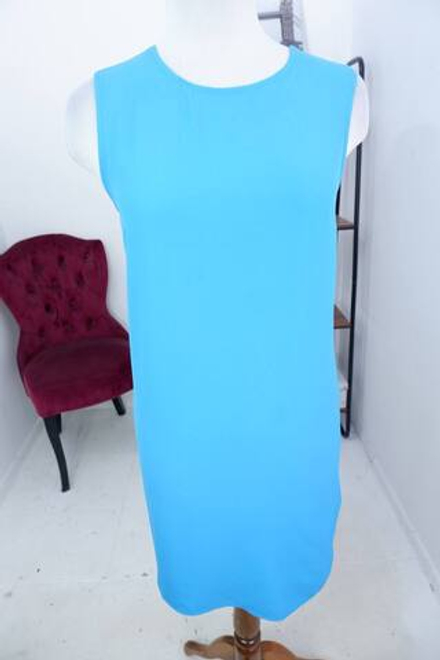 Платье Savage идеально подчеркнет фигуру, визуально на 42 размер