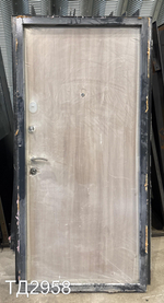 Дверь Металлическая Б/У 2050(в) x 980(ш)