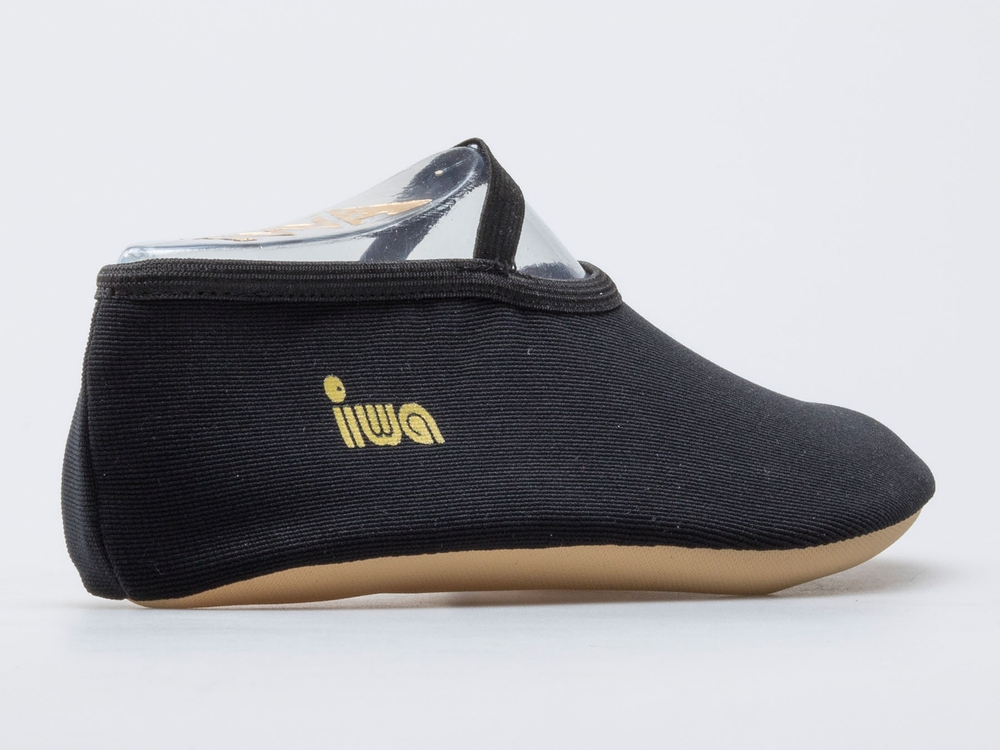 Чешки для батута iwa 250 черные