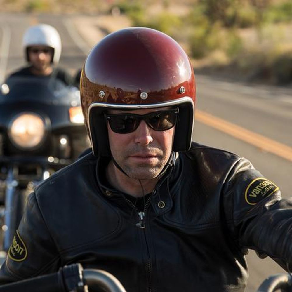 Bonanza Gloss / Бордовый