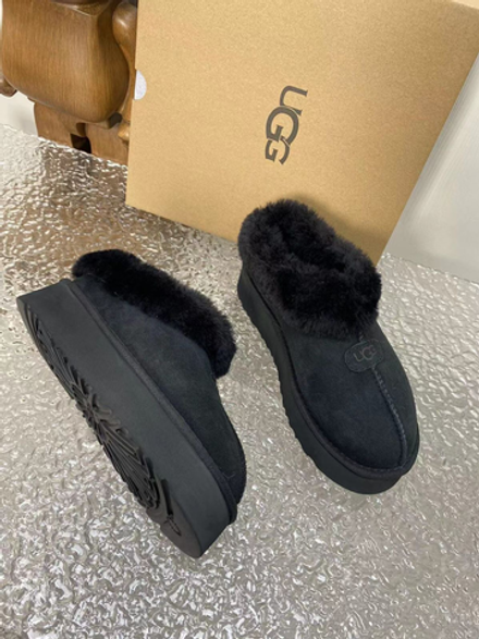 UGG